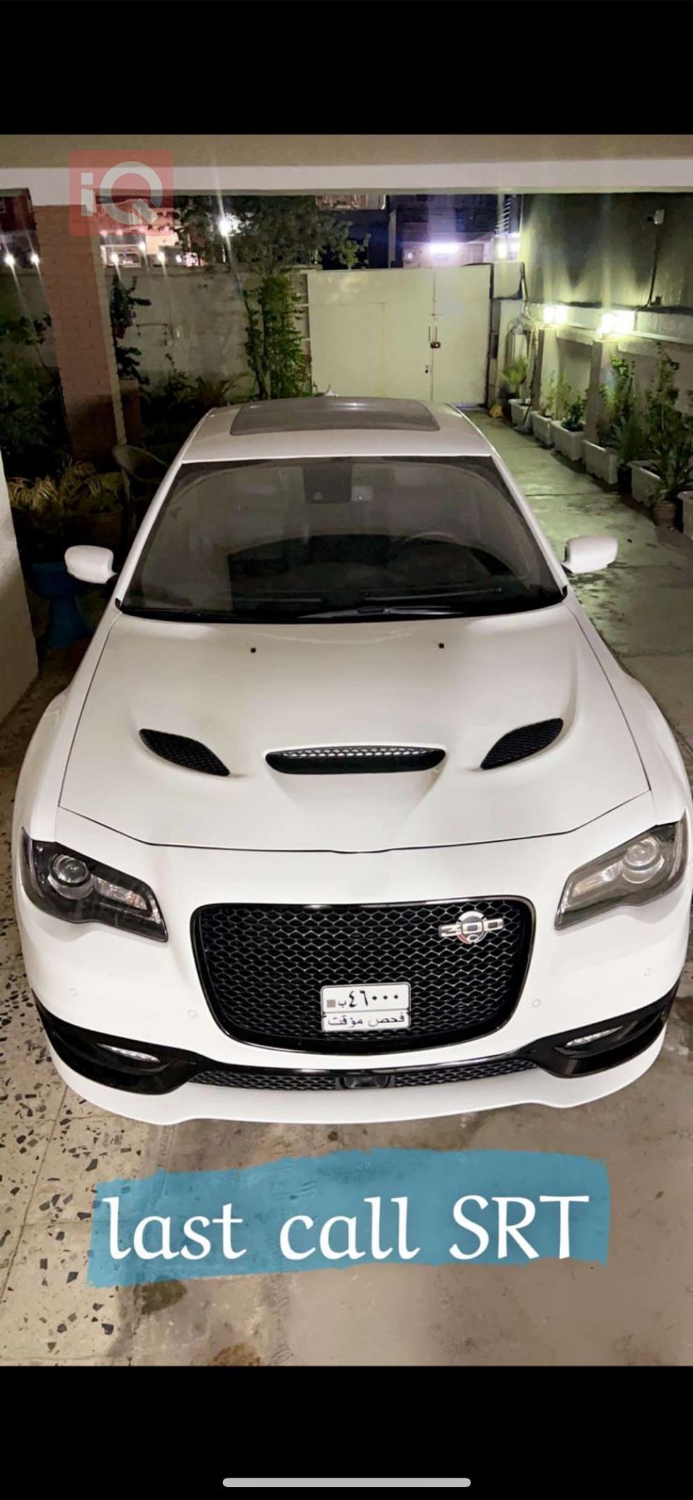 كرايسلر 300